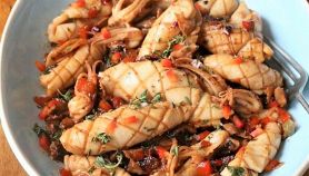Calamaretti e seppioline ai peperoni