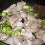 Zuppa di pesce ai carciofi e finocchietto con crostini all&#8217;aglio