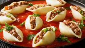 Ricetta Conchiglioni ripieni al forno con carne e besciamella