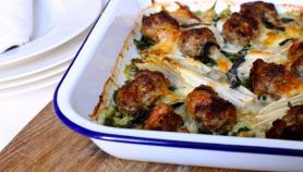 Torta salata con cicoria cacio e uova