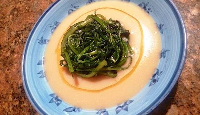 Zuppa di fave e cicoria pugliese