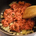 Agnello con pomodori secchi