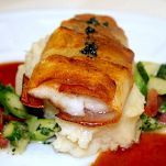 Filetto di branzino in crosta di patate