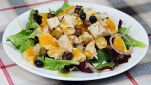 Insalata di pollo: un piatto completo veloce