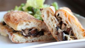 Piccoli pani farciti alla parigina