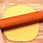 Ravioli al formaggio e pere