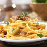 Spaghetti salsiccia e zafferano