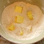 Crostata di sedano e cipolla