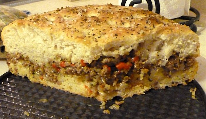 Focaccia di ceci farcita