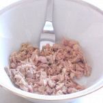 Orecchiette con crema di tonno e olive