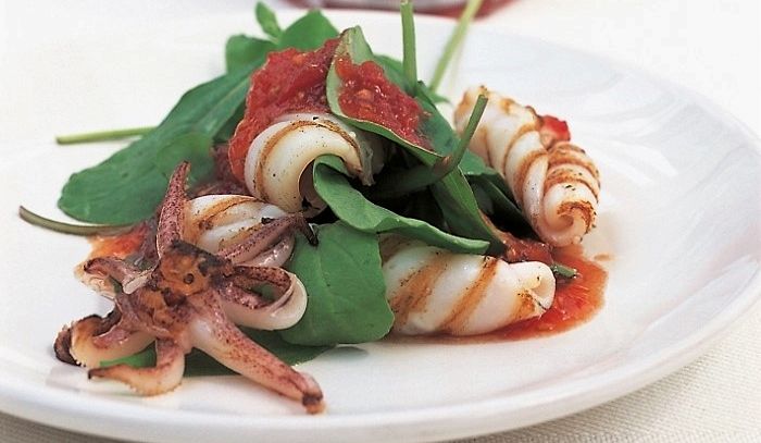 Calamari con lattuga romana