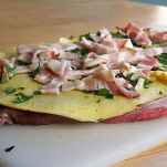 Arrosto ripieno di frittata e peperoni