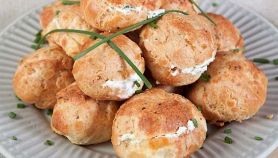 Bign&eacute; mignon salati farciti