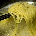 Bucatini pomodoro e rucola