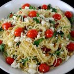 Bucatini pomodoro e rucola