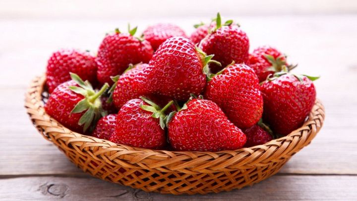 Lista e benefici di frutta e verdura di aprile