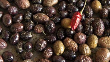 Ciotola rustica di olive