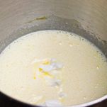 Torta allo zafferano