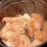 Antipasto di gamberetti al vapore