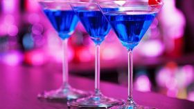 Cocktail Blue Inn