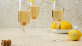 Champagne cocktail