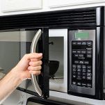 Conchiglie con zucchine e salmone affumicato