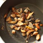 Crostini ai funghi e filetto di cinghiale