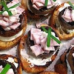 Crostini ai funghi e filetto di cinghiale