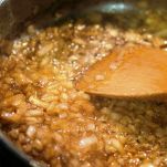 Fusilli con salmone fume e peperoni rossi