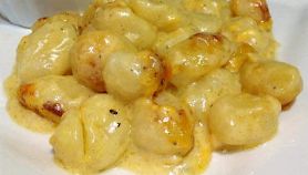 Ricetta gnocchi di patate al Montasio su foglia di frico