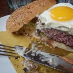 Hamburger alle uova