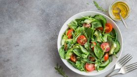 Insalata di spinaci e avocado