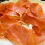 Involtini di prosciutto crudo e caprino