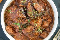 Manzo alla birra e cipolla