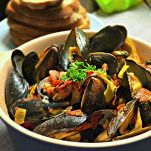 Mexilhoes com molho de escabeche