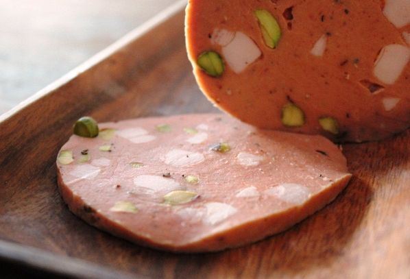 Mortadella, caratteristiche e ricette