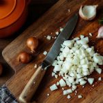 L'aggiunta di aglio e cipolla