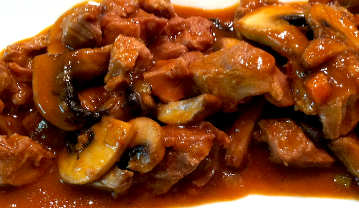 Scaloppine di vitello con funghi