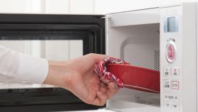 Forno microonde: come usarlo per scongelare e riscaldare