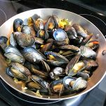 Insalata tiepida di riso con le cozze