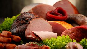 Mangiare carne fa male? Tutta la verità