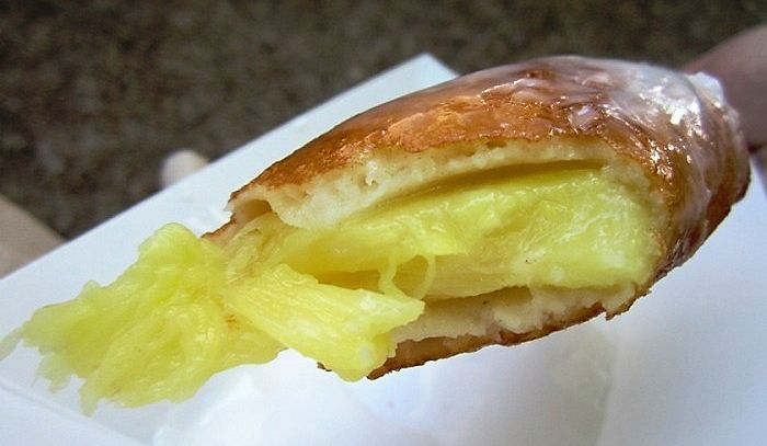 Bignè fritti all'ananas