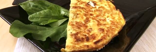 Omelette noci, erbette e ricotta