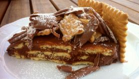 Torta Biscuit al cioccolato