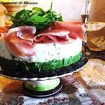 Cheesecake salata con squacquerone e rucola