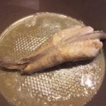 Paccheri con coda di rospo, pomodorini e bottarga grattugiata