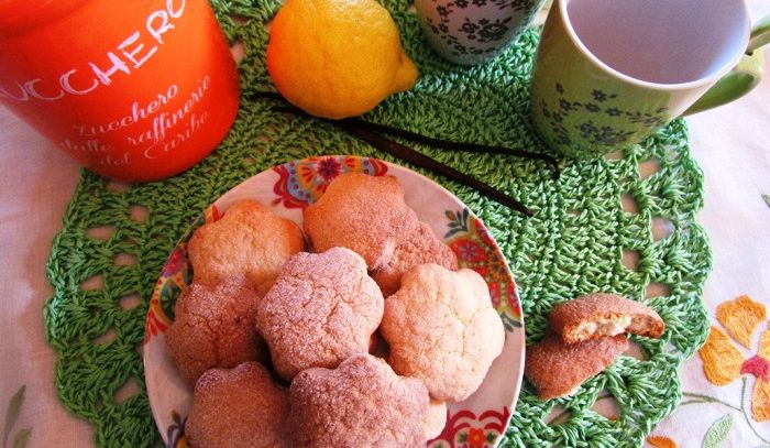 Biscotti al profumo di vaniglia e limone