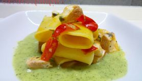 Paccheri con ricciola e crema di zucchine