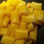 Paccheri ricciola e crema di zucchine