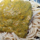 Spaghetti con pesto di rucola